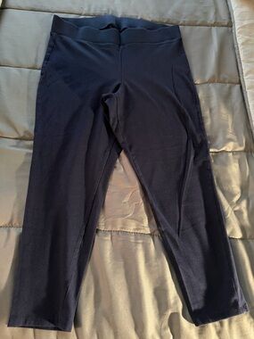GUC TORRID crop leggings. Size 1.